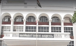 ഗ്യാനേഷ് കുമാര്‍ രാജിവെയ്ക്കണം; കോഴിക്കോട് കോര്‍പ്പറേഷന്‍ കൗണ്‍സില്‍ പ്രമേയം പാസാക്കി
