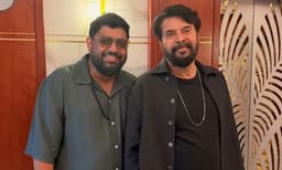 ‘ബോസിന്റെ സ്റ്റൈൽ അനുകരിക്കാൻ നോക്കിയതാണ്, പക്ഷേ...’ ; മമ്മൂട്ടിക്കൊപ്പമുള്ള ചിത്രങ്ങൾ പങ്കുവെച്ച് മിഥുൻ രമേഷ്