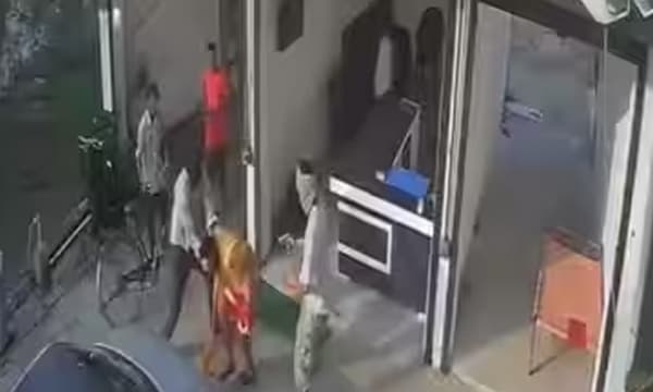 49 കാരിയുടെ പ്രണയവിവാഹം 30 കാരനുമായി; ആദ്യവിവാഹത്തിലെ മക്കൾ വിദേശത്തുനിന്നെത്തി അമ്മയുടെ രണ്ടാം ഭർത്താവിനെ കൊന്നു!