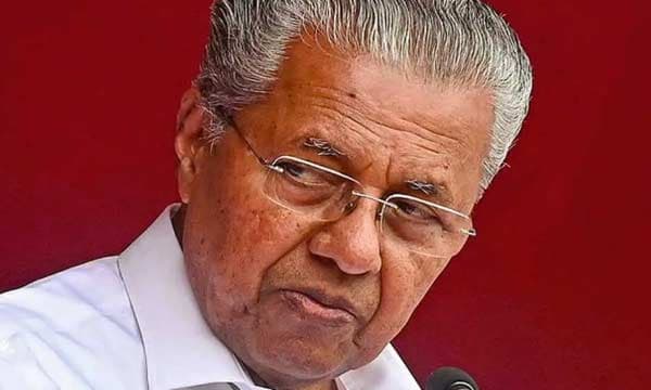 പിണറായിക്കെതിരേയുള്ള കേസ് എസ്പി ഇ.എല്‍. സുരേഷ് അന്വേഷിക്കും ; റിയാസിനെതിരേയുള്ള കേസ് ബാലകൃഷ്ണയ്ക്ക് 