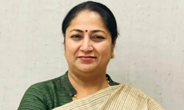 സിജെപി ആം ആദ്മി പാർട്ടിയുടെ 'ബി-ടീം'; പ്രതിഷേധങ്ങൾ ജനങ്ങളെ ബുദ്ധിമുട്ടിക്കുന്നു, കോടികൾ നഷ്ടമാക്കുന്നു: ഡൽഹി മുഖ്യമന്ത്രി