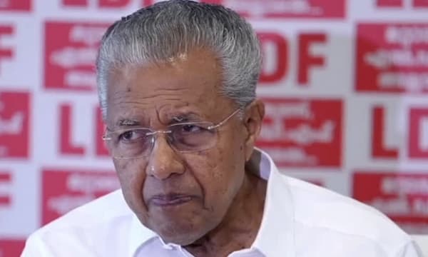എക്സാലോജിക് കേസ്: വിജിലൻസ് എഫ്ഐആർ സ്റ്റേ ചെയ്യാൻ പിണറായി വിജയനും റിയാസും സുപ്രീം കോടതിയിൽ അപ്പീൽ നൽകി