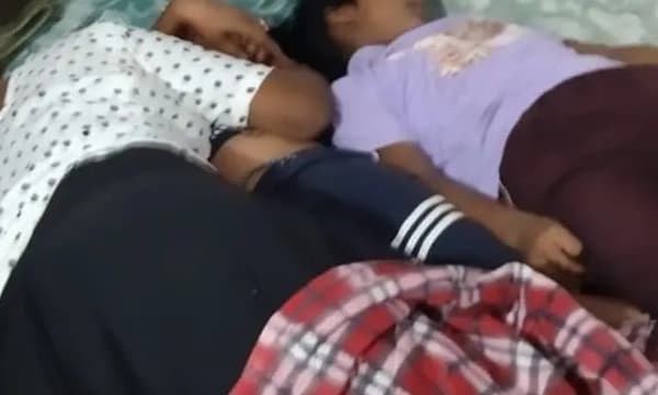 നോയിഡയിൽ ദമ്പതികളും 3 കുട്ടികളും ഉൾപ്പെടെ കുടുംബത്തിലെ 5 പേർ മരിച്ചനിലയിൽ; നൂഡിൽസ് വില്ലനായി?