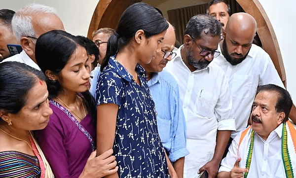 നെന്മാറ ഇരട്ടക്കൊലപാതകം: സുധാകരന്റെ മകൾക്ക് സർക്കാർ ജോലി നൽകും