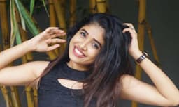 നൂറ് ശതമാനം ആത്മാര്ത്ഥത അര്പ്പിച്ച ആദ്യ പ്രണയം തകര്ന്നു; അയാള്ക്ക് വേറെയും ബന്ധമുണ്ടായിരുന്നു ; കാമുകന് ജീവിതം കൊണ്ട് സാന്ദ്ര മറുപടി നല്കി