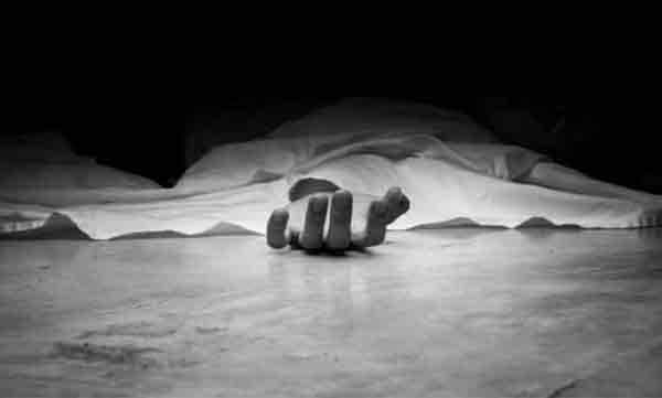 എറണാകുളം സ്വദേശികളായ അമ്മയും മകളും ഡല്ഹിയില് കൊല്ലപ്പെട്ട നിലയില്