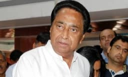 മധ്യപ്രദേശില് നാളെത്തന്നെ ഭൂരിപക്ഷം തെളിയിക്കണം; കമല്നാഥിന് അന്ത്യശാസനവുമായി ഗവര്ണര്