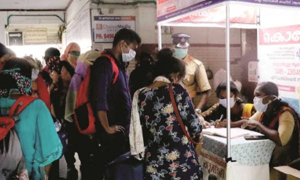 Covid lockdown : First train from Delhi arrives in Thiruvananthapuram