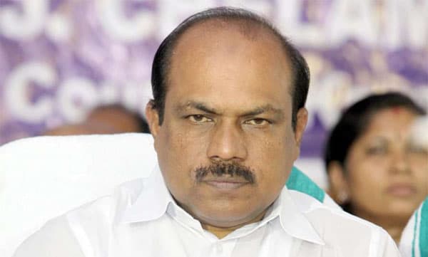 കള്ളപ്പണം വെളുപ്പിക്കല് കേസ്: പരാതിക്കാരനെതിരെ ഭീഷണി; ഇബ്രാഹിം കുഞ്ഞിനെതിരെ കേസെടുക്കാന് ഹൈക്കോടതി ഉത്തരവ്