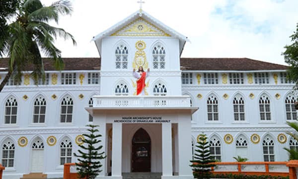 കോവിഡ് നിയന്ത്രണാതീതം: ജൂണ് 30 വരെ പള്ളികള് തുറക്കില്ലെന്ന് എറണാകുളം-അങ്കമാലി അതിരൂപത