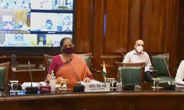കൊവിഡ് പശ്ചാത്തലത്തില് വ്യാപാരികള്ക്ക് ഇളവ്; ജി.എസ്.ടി റിട്ടേണ് സമര്പ്പിക്കാത്തവര്ക്ക് പരമാവധി ലേറ്റ് ഫീ 500 രൂപ