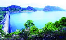 ബംഗാള് ഉള്ക്കടലില് ന്യൂനമര്ദം നാലു ദിവസം കൂടി അതിതീവ്ര മഴ; റെഡ് അലെര്ട്ട്, പ്രളയ മുന്നറിയിപ്പ്