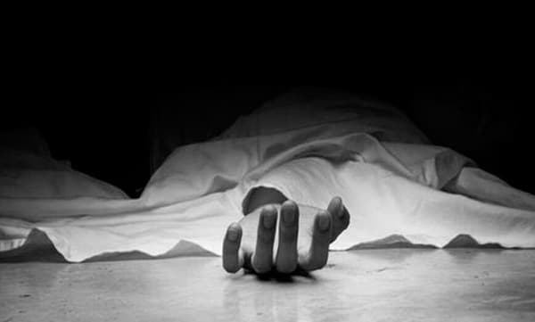 കൊവിഡ് ബാധിച്ച് ഭർത്താവ് മരിച്ചു ; പിന്നാലെ മകനെ കൊന്ന് ഭാര്യ ജീവനൊടുക്കി