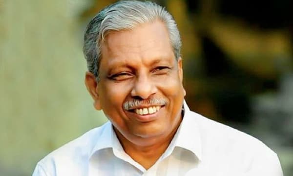 മന്ത്രി എസി മൊയ്തീന്റെ ഓഫീസിലെ എട്ട് ജീവനക്കാർക്ക് കൊവിഡ്: മന്ത്രി നിരീക്ഷണത്തിൽ