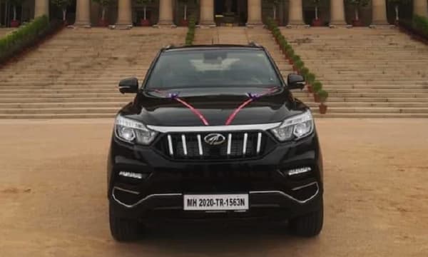 ആദ്യ ബിഎസ്6 മഹിന്ദ്ര ആള്ടുറാസ് ജി4 ഉടമ ഇന്ത്യൻ പ്രസിഡന്റ്