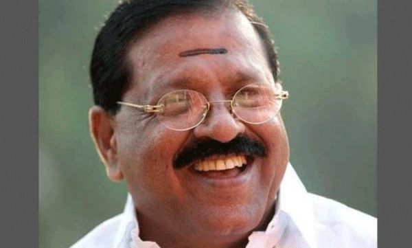 തെരഞ്ഞെടുപ്പ് തോല്വിയുടെ ഉത്തരവാദിത്വം ഏറ്റെടുത്തത് ആത്മാര്ത്ഥമായെങ്കില് മുല്ലപ്പള്ളി ഒഴിയണമെന്ന് ഉണ്ണിത്താന്