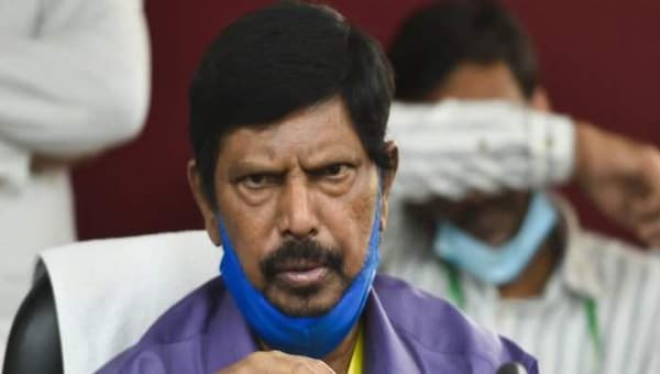 'ഗോ കൊറോണ' കഴിഞ്ഞു, ഇനി 'നോ കൊറോണ' മതിയെന്ന് അതവാലെ