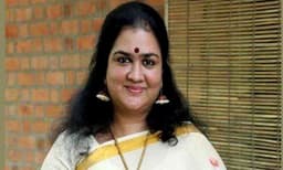 ആദ്യ പ്രണയ ലേഖനത്തെ കുറിച്ച് നടി ഉർവശി