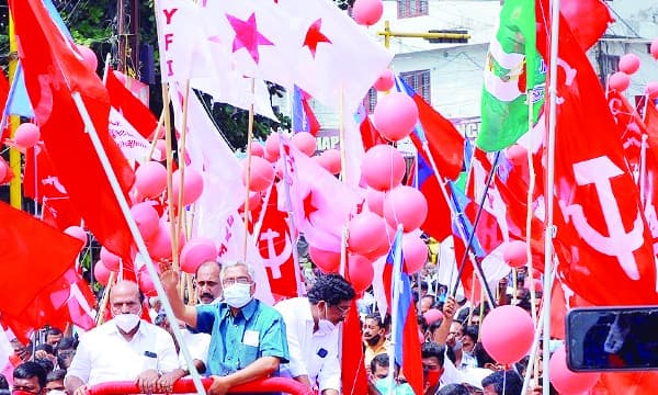 മെട്രോമാന് പോയത് രാഷ്ട്രീയത്തില് തന്നെ വിലകുറഞ്ഞ സ്കില് ഉള്ള പാര്ട്ടിയില് ; വിമര്ശനവുമായി ബിനോയ് വിശ്വം