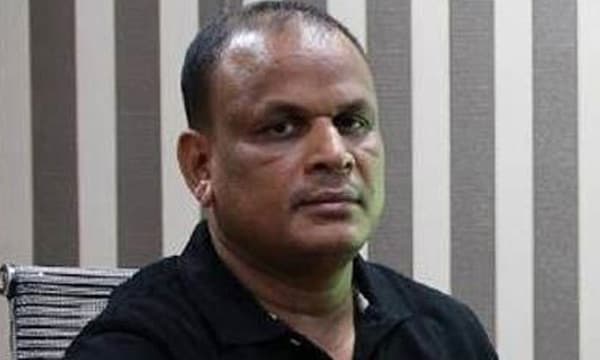 ഡോളര് കടത്തില് ഇ.ഡി. കേസെടുത്തു; സന്തോഷ് ഈപ്പന് ഒന്നാം പ്രതി ; സ്പീക്കറുടെ മൊഴിയെടുക്കല് വൈകില്ല