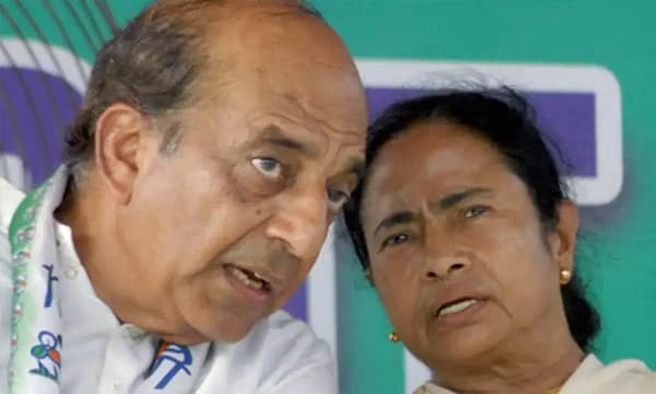 മൂന് റെയില്വേ മന്ത്രി ദിനേഷ് ത്രിവേദിയും ബിജെപിയിലെത്തി ; ബംഗാളില് മമതാബാനര്ജിക്ക് മറ്റൊരു തിരിച്ചടി കൂടി