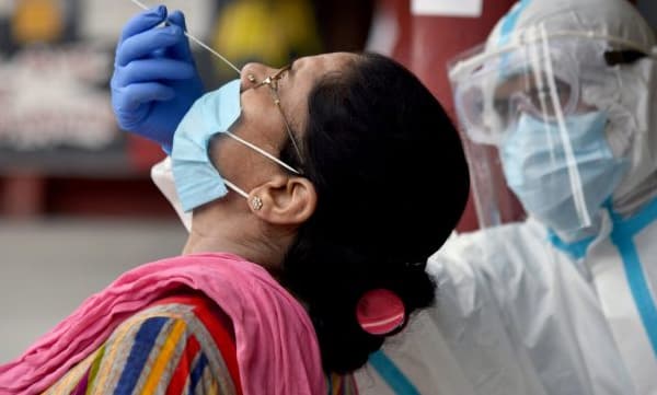 മഹാരാഷ്ട്രയിലെ കോവിഡ് വ്യാപനം; ആശങ്ക അറിയിച്ച് കേന്ദ്ര ആരോഗ്യമന്ത്രാലയം