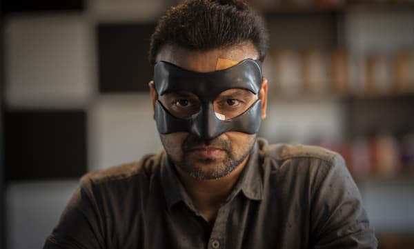 ആരാണ് 'നിഴല്' ചാക്കോച്ചനോ അതോ നയന്താരയോ; റിലീസ് ഏപ്രില് 4-ന്