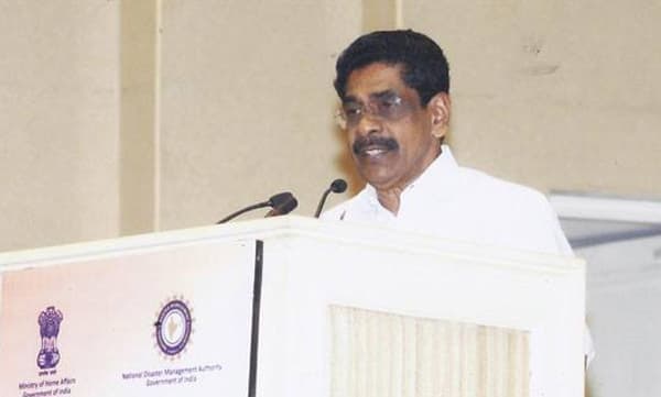 സുധാകരനെ സ്വാഗതം ചെയ്യുന്നു; പടിയിറങ്ങുന്നത് സന്തോഷത്തോടെ : മുല്ലപ്പള്ളി രാമചന്ദ്രന്