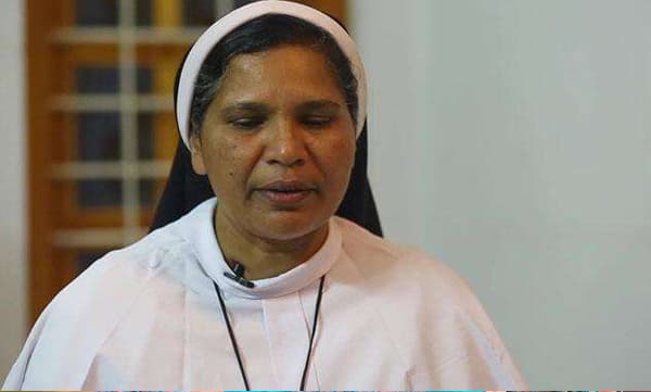 പുറത്താക്കല് നടപടി ശരിവച്ച് വത്തിക്കാനില് നിന്ന് വന്ന കത്ത് അംഗീകരിക്കില്ല, അത് വ്യാജമാണ് ;സിസ്റ്റര് ലൂസി കളപ്പുര