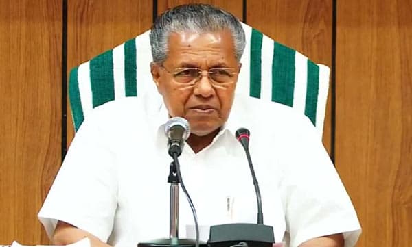 ബക്രീദ് 'ഇളവ്' പിന്വലിക്കണം, അല്ലെങ്കില് സുപ്രീംകോടതിയെ സമീപിക്കും: കേരളത്തിന് മുന്നറിയിപ്പുമായി ഐഎംഎ