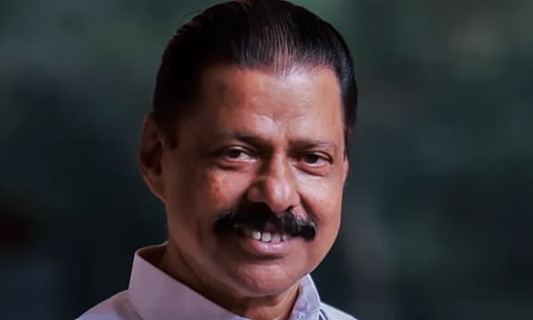 കെ എസ് ആര് ടി സി ഡിപ്പോകളിലെ മദ്യവില്പന; ആലോചന നടന്നിട്ടില്ലെന്ന് എക്സൈസ് മന്ത്രി