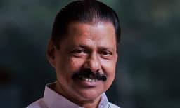 കെ എസ് ആര് ടി സി ഡിപ്പോകളിലെ മദ്യവില്പന; ആലോചന നടന്നിട്ടില്ലെന്ന് എക്സൈസ് മന്ത്രി