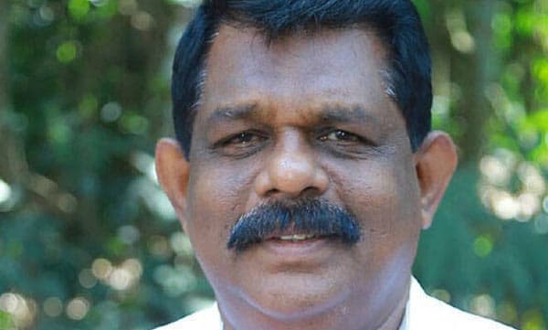 കെഎസ്ആര്ടിസി സ്റ്റാന്ഡുകളില് ബെവ്കോ ഔട്ട്ലറ്റ്: ചര്ച്ചകള് തുടരുകയാണെന്ന് മന്ത്രി