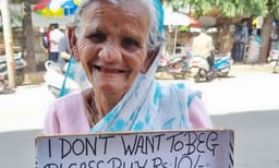 എനിക്ക് യാചിക്കാന് ആഗ്രഹമില്ല; രതന് മുത്തശ്ശിയുടെ പേനാ കച്ചവടം വൈറല്