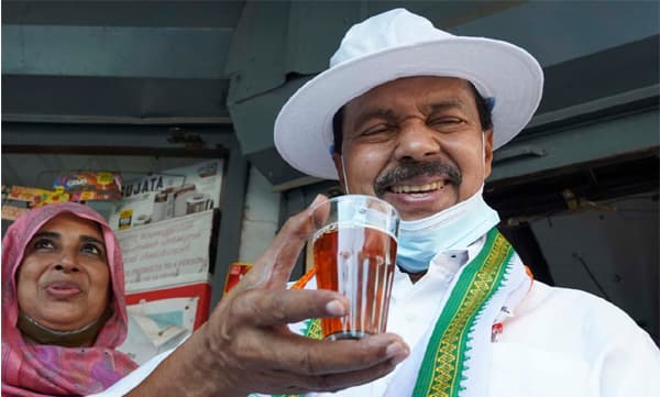 വരുമാനത്തിന് ബീഡി തെറുത്തു, ചായക്കടയില് സഹായിയായി; പഠിക്കാന് നടന്നത് 18 കിലോമീറ്റര്, പല ദിവസങ്ങളിലും ഉച്ചയ്ക്ക് പട്ടിണി... പി.ടി. നടന്നുകയറിയ കഠിനവഴികള്..