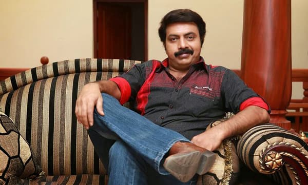 Shammi Thilakan as a dubbing artist