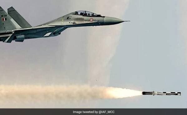 Indian Air Force Successfully Test Fires BrahMos Missile From Sukhoi-30 Jet
