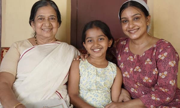 Alphy Panjikkaran with Mohini and Devanandha (Image Source: Instagram)