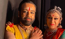 ‘ഞാനും എന്റെ സഹോദരനും’; ചിത്രം പങ്കുവെച്ച് ശോഭന