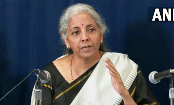 സംസ്ഥാനങ്ങള്ക്ക് ജിഎസ്ടി നഷ്ട പരിഹാരം: 16, 982 കോടി രൂപ ഉടന് കൊടുത്ത് തീര്ക്കുമെന്ന് ധനമന്ത്രി