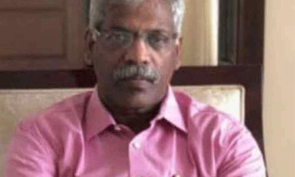 സ്വപ്നയുമായി ഔദ്യോഗിക ആശയവിനിമയം മാത്രം ; പുറത്തുവന്ന ചാറ്റുകളെപ്പറ്റി അറിയില്ല ; രവീന്ദ്രനെ ഇ.ഡി. ചോദ്യം ചെയ്തത് 18 മണിക്കൂര്