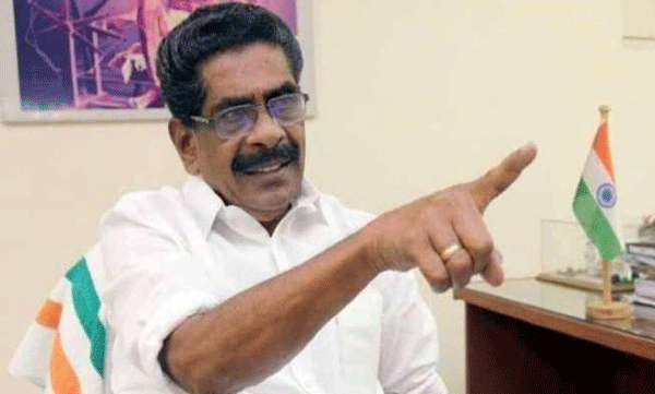 താനാണ് വലിയവനെന്ന് കരുതരുത്; സുധാകരനെതിരെ മുല്ലപ്പള്ളി