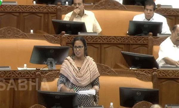 സ്ത്രീസുരക്ഷ ഉറപ്പാക്കുന്നതില് സര്ക്കാര് പരാജയം ; സഭയില്അടിയന്തര പ്രമേയത്തിന് കെ കെ രമ നോട്ടീസ് നല്കി