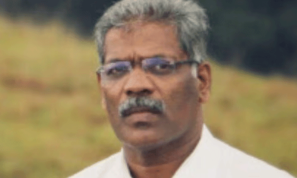 സി.എം. രവീന്ദ്രനു വീണ്ടും നോട്ടീസ് നല്കല് തീരുമാനമായില്ല ; ചാറ്റുകള് കള്ളപ്പണയിടപാട് നടത്തിയതിന് തെളിവല്ലെന്നത് ഇ.ഡിയെ കുഴയ്ക്കുന്നു