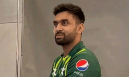 സൂര്യകുമാര് യാദവിനേക്കാള് കേമനായി പാകിസ്താന് താരം ; അബ്ദുള്ള ഷെഫീഖ് പൂജ്യത്തിന് പുറത്തായത് ഒന്നുംരണ്ടുമല്ല നാലു തവണ...!!