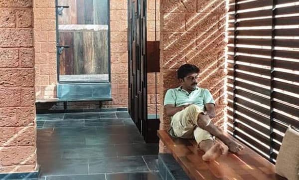 പ്രകൃതിയോട് ഉത്തരവാദിത്വമുള്ളവരാകണം, വരുതലമുറയ്ക്കുവേണ്ടി: പ്രകൃതി സൗഹൃദവീടുകളുടെ ശില്പി ബിജുബാലന്