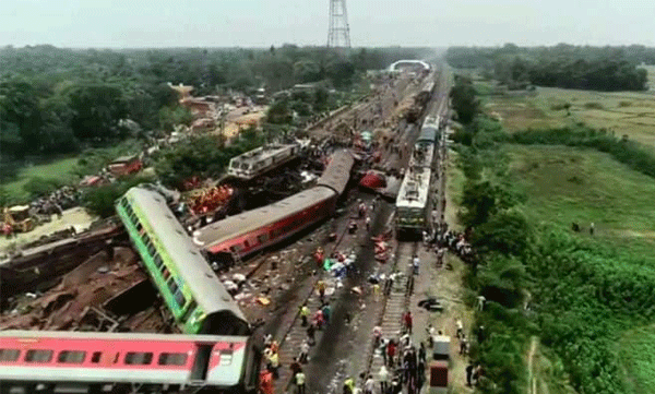 ഒഡീഷ ട്രെയിന് അപകടം സിബിഐ അന്വേഷിക്കും; റെയില്വേ മന്ത്രി അശ്വിനി വൈഷ്ണവ്