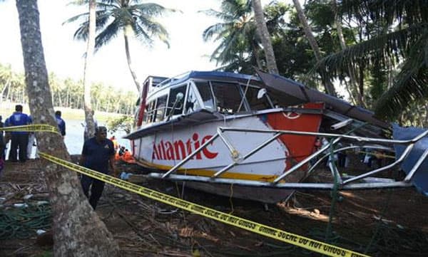 താനൂര് ബോട്ട് ദുരന്തം: രണ്ട് പോര്ട്ട് ഉദ്യോഗസ്ഥര് അറസ്റ്റില്