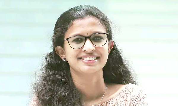 കേസ് അന്വേഷണത്തില് ആകെ നടക്കുന്നത് മൊഴിയെടുക്കല് ; ഒളിവില് കഴിയുന്ന വിദ്യയിലേക്ക് എത്താനാവാതെ പോലീസ്