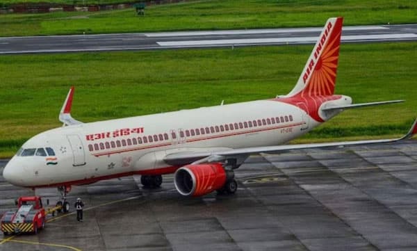എയര് ഇന്ത്യ വിമാനം വൈകി; 150 യാത്രക്കാര് ചെന്നൈ വിമാനത്താവളത്തില് കുടുങ്ങി